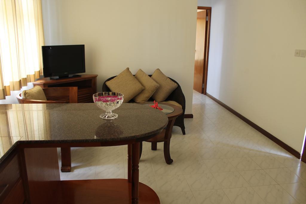 Central Self Catering Apartments Felicite Island Стая снимка